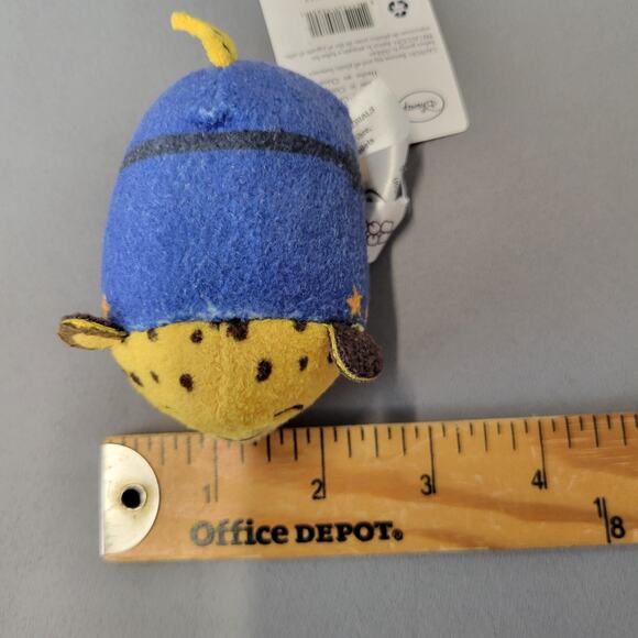 Tsum Tsum Zootopia Officer Clawhauser Plush Toy Leopard Mini 3.5" New - Picture 15 of 16